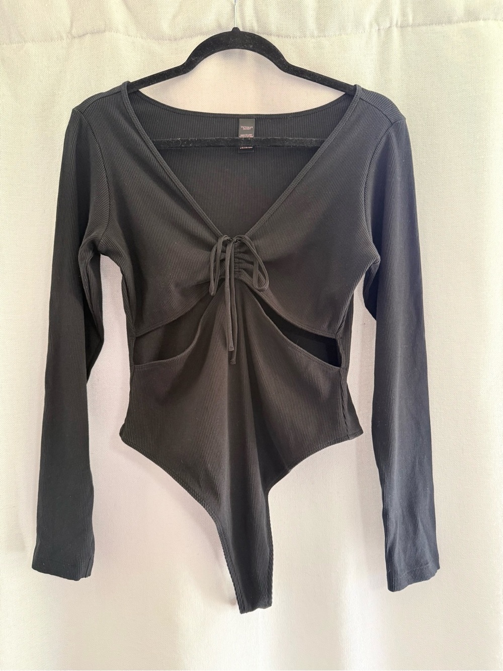 Victoria’s Secret Ribbed Long-Sleeve Cutout Bodysuit Black Women’s Large